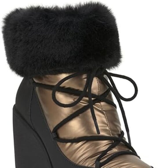 Jessica Simpson Women's Myina Wedge Fur Bootie Ankle Boot - Picture 2 of 2